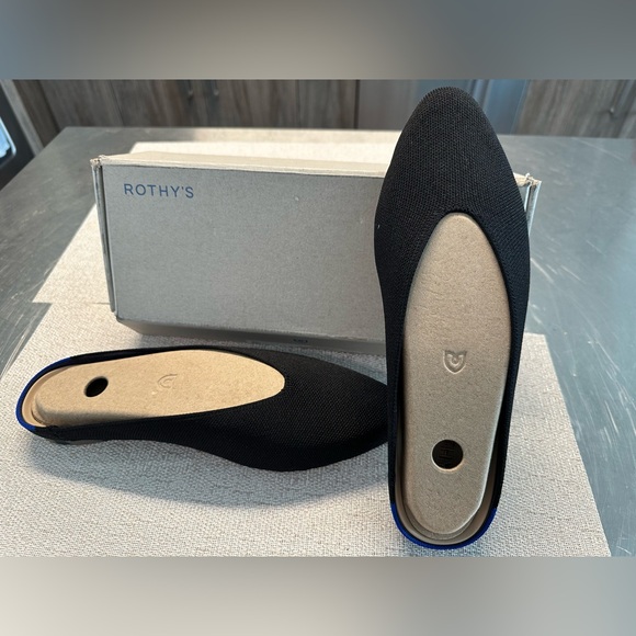 Rothy’s - The Almond Demi - Size 9.5 - Color Black - Picture 3 of 5